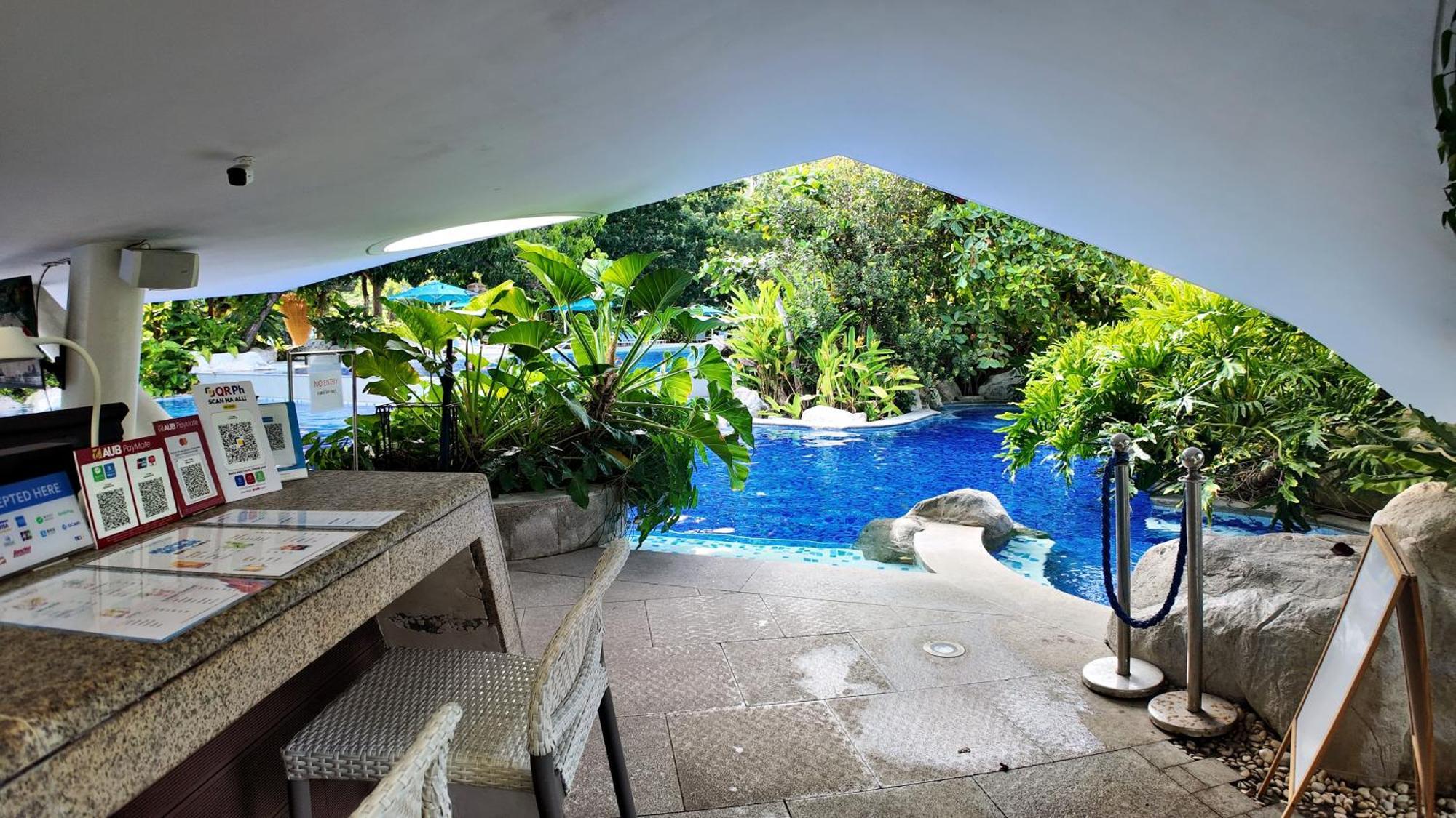 Dominiks Stylish Resort Gem Ocean View Pool Queen Bed At Tambuli 8 Floor Fast Wifi Lapu-Lapu City Exteriör bild
