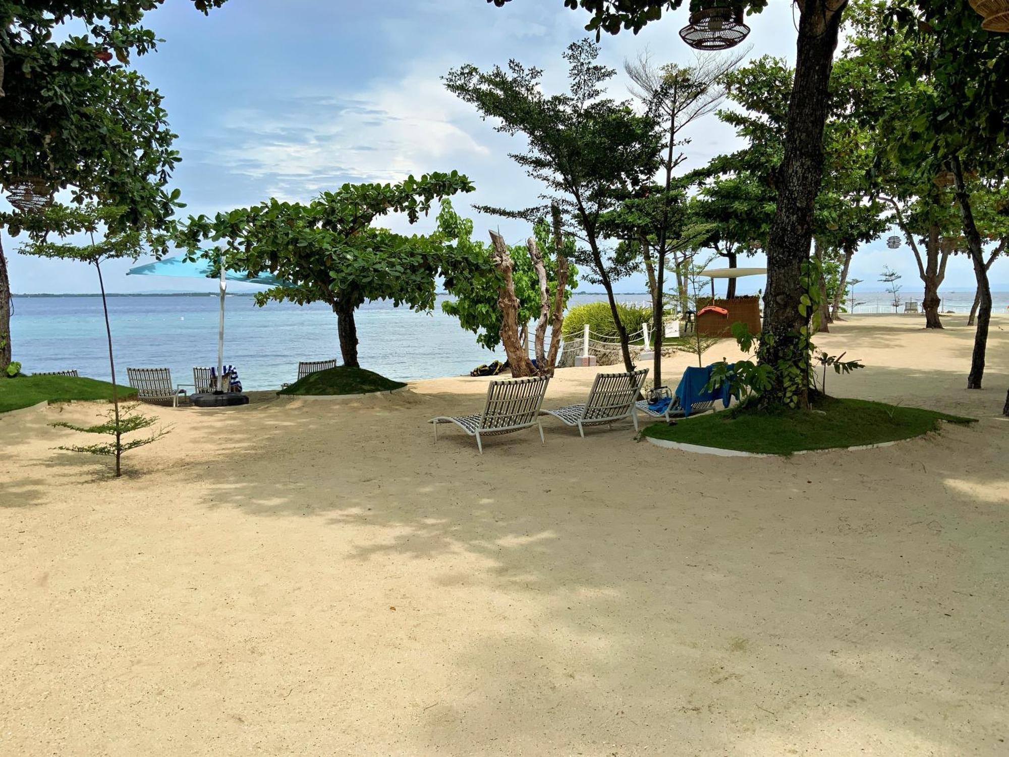 Dominiks Stylish Resort Gem Ocean View Pool Queen Bed At Tambuli 8 Floor Fast Wifi Lapu-Lapu City Exteriör bild